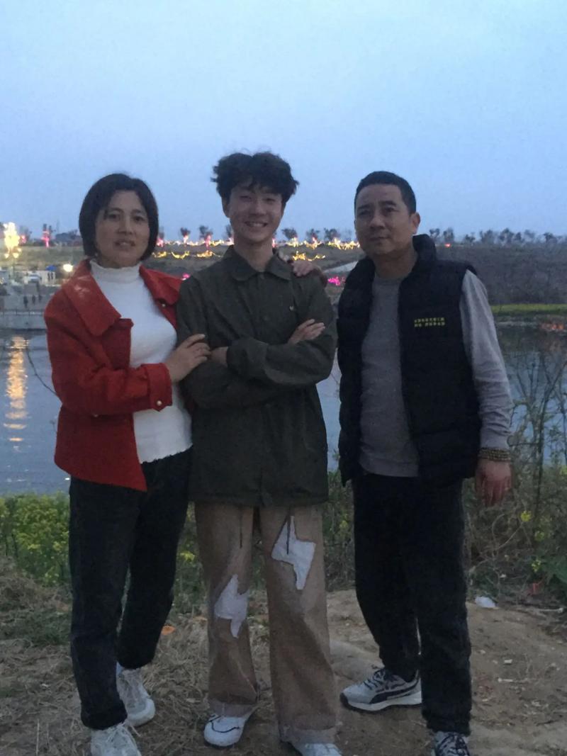 天天246好彩开奖结果澳门,天天彩,设计策略快速解答_整版DKJ656.74